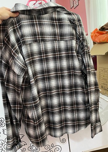 Gri Ekose Pamuklu Düğmeli Kadın Gömlek - Görsel 4