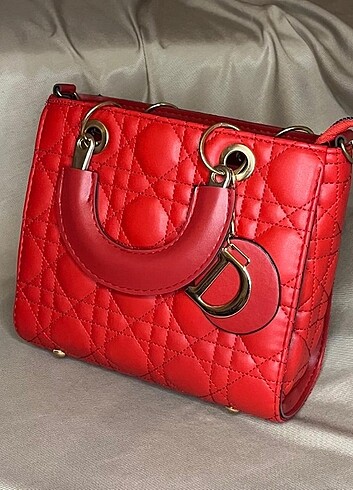 Kırmızı Dior Kutu Çanta 