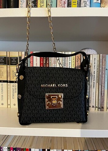 Michael Kors Michael Kors siyah küçük çanta
