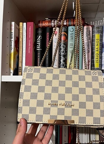 Louis Vuitton krem Damalı çanta 