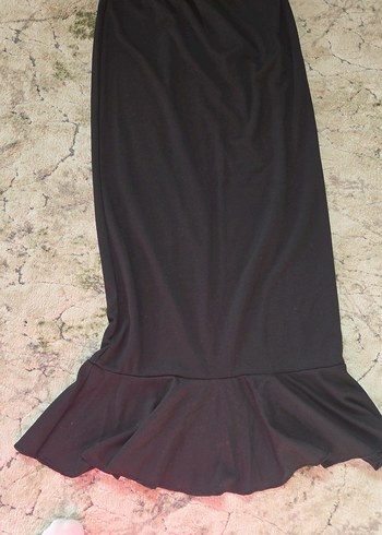 Uzun Siyah Volanlı Kadın Etek - Görsel 2