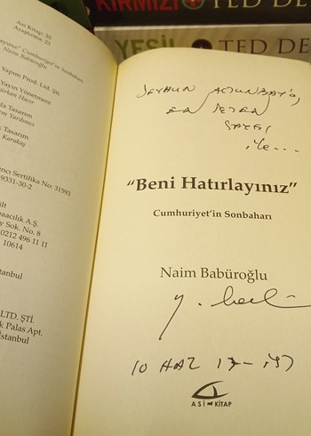  Beden Renk Beni Hatırlayınız - Naim Babüroğlu