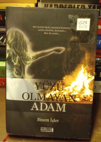 Yüzü Olmayan Adam - Sinem İşler