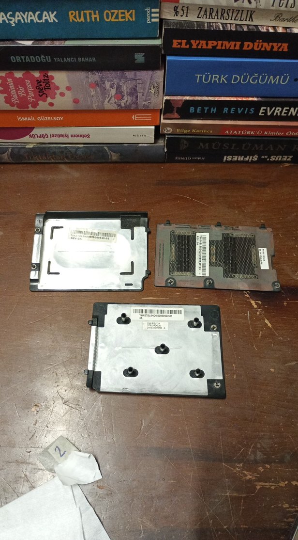 TOSHİBA HDD KAPAĞI TOSHİBA RAM KAPAĞI wifi kapağı - Görsel 2