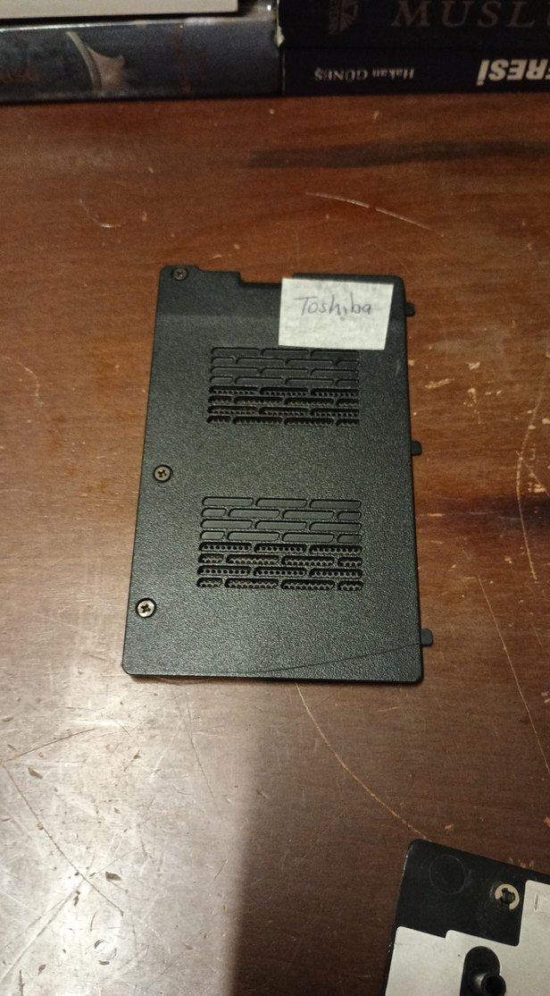 TOSHİBA HDD KAPAĞI TOSHİBA RAM KAPAĞI wifi kapağı - Görsel 5