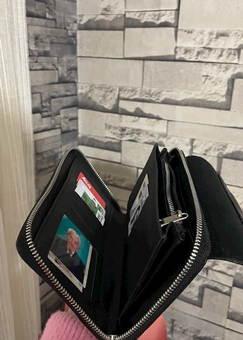 GUESS Siyah Deri Fermuarlı Kadın Cüzdanı(el çantası) - Görsel 3