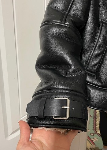 Bershka Siyah Deri Kürklü Biker Ceket - Görsel 6