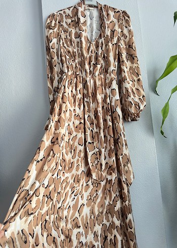 Kahverengi Leopar Desenli Uzun Elbise - Görsel 3