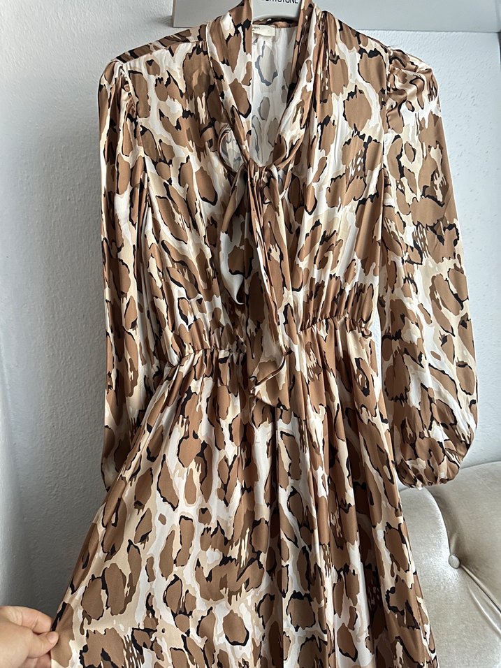 Kahverengi Leopar Desenli Uzun Elbise - Görsel 4