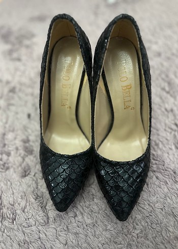 Siyah Yılan Derisi Desenli Stiletto Topuklu Ayakkabı - Görsel 2