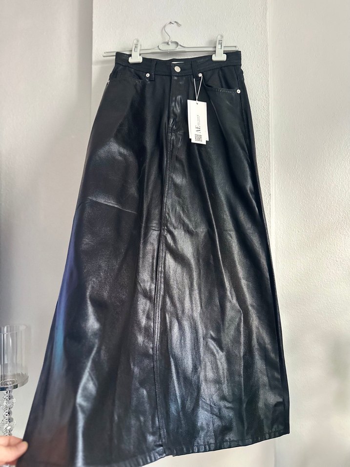 Siyah Deri Uzun Etek - Görsel 5