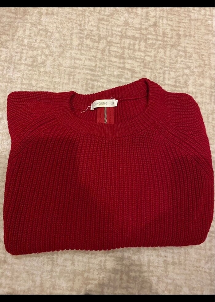 Kırmızı kazak - Görsel 2