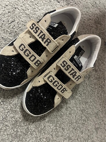 38 Beden Golden goose