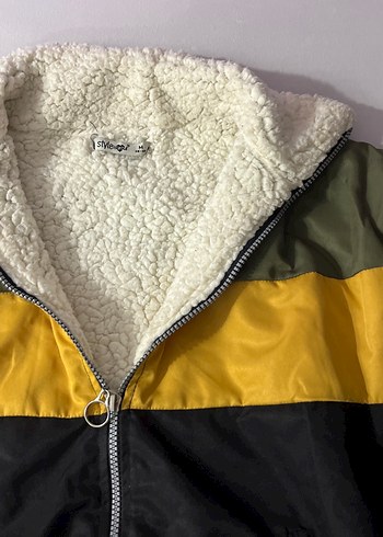Diğer Sarı Siyah Renkli Fermuarlı Kadın Kısa Mont