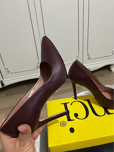 39 Beden Bordo stiletto hiç giyilmemiş