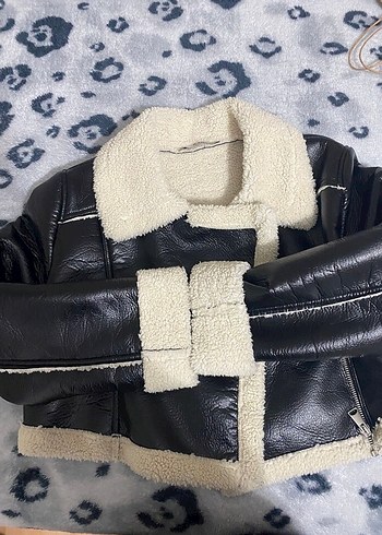 m Beden siyah Renk Siyah Kısa Kürklü Deri Biker Ceket