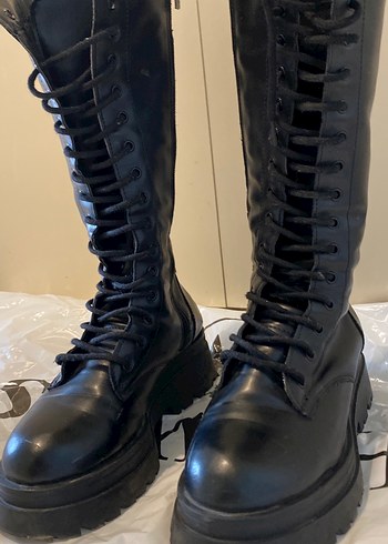 Siyah Deri Gotik Stiletto Topuklu Bot - Görsel 2