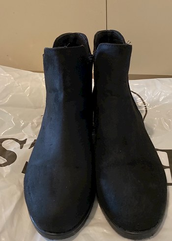 Siyah Süet Kadın Bot, Tokalı, Rahat Topuklu - Görsel 3