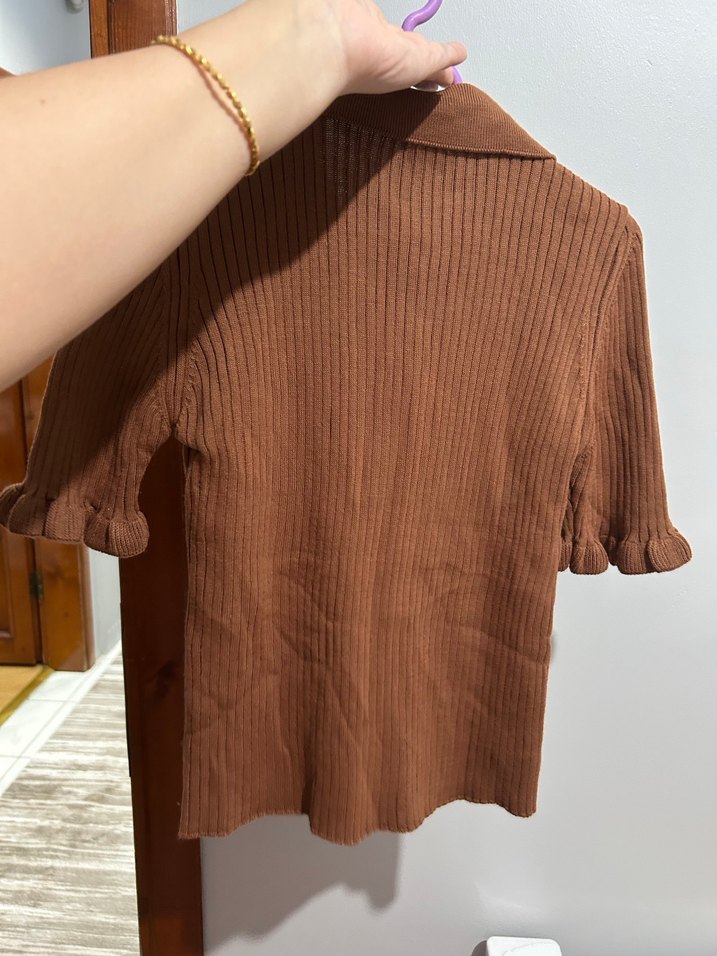 Düğmeli Kahverengi Kısa Kollu Triko Kazak - Görsel 2