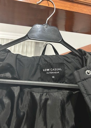 Düğmeli Siyah Midi Kadın Kışlık Mont - Görsel 3