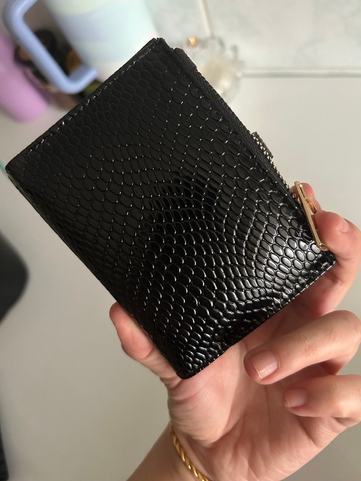 Siyah Yılan Derisi Desenli Deri Kadın Cüzdan - Görsel 2