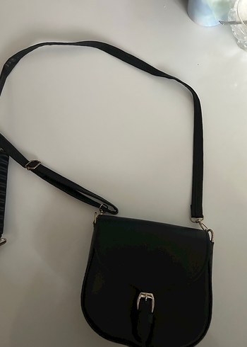 Siyah Deri Tokalı Kadın Çanta - Görsel 2