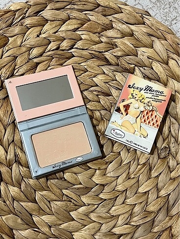 The Balm Sexy Mama Transparan Pudra