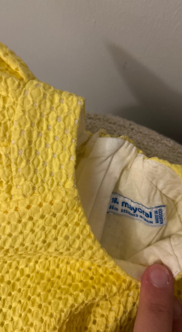 Çiçek Desenli Sarı Kız Çocuk Elbise - Görsel 2