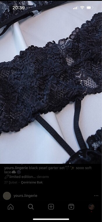 Victoria s Secret Jartiyer set