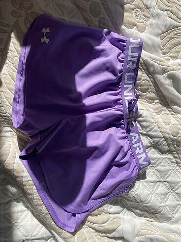 Under armour lila rengi şort
