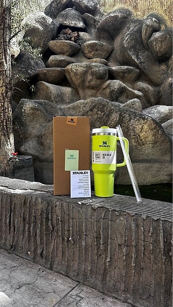 STANLEY FLOWSTATE TUMBLER TERMOS