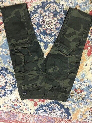 42 Beden Jack jones kamuflaj pantolon