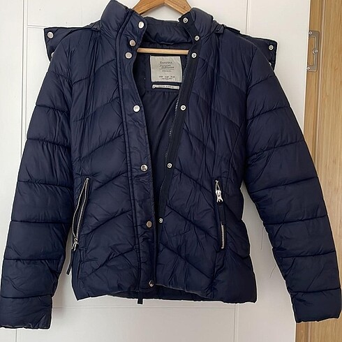 Bershka M beden laci mont