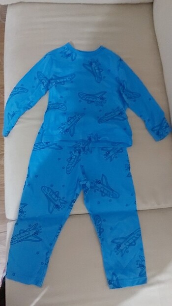 Mothercare erkek çocuk pijama takımı 2-3 yaş