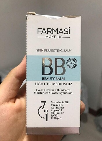 Farmasi Bb krem Light To medium 02