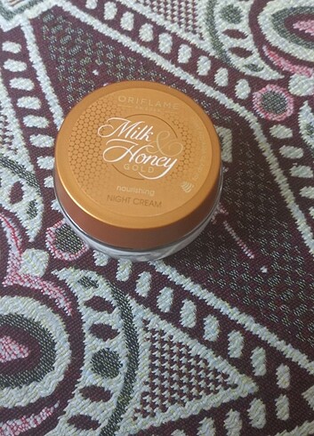 Oriflame Oriflame Milk Honey gece Kremi 