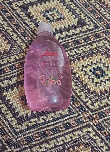 Kiraz Çiçeği Kolonyası 