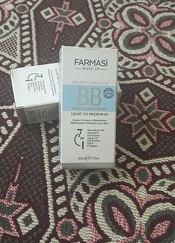 Farmasi Bb krem 02 Light To Medium