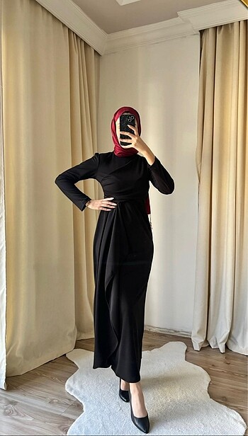 Siyah Tesettür Elbise L 40 Beden