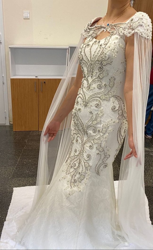 İşlemeli Beyaz Balık Model - Görsel 3