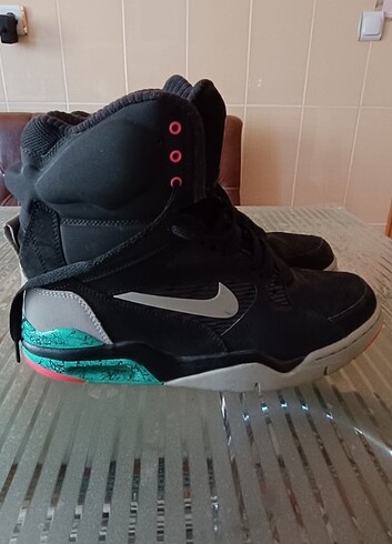 NİKE AİR COMMAND FORCE 