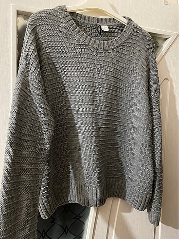 H&M kazak