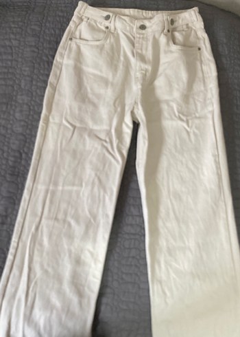 Düğmeli Beyaz Keten Kadın Pantolon - Görsel 2