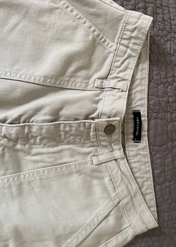 Düğmeli Bej Kadın Kot Pantolon - Görsel 2