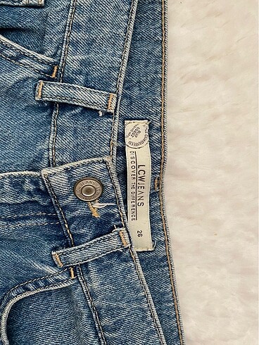 LC Waikiki DENIM ŞORT