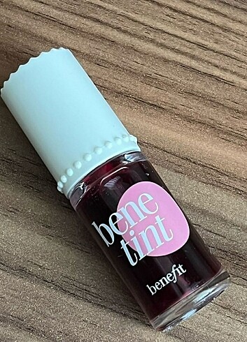 BENEFIT BENETINT 