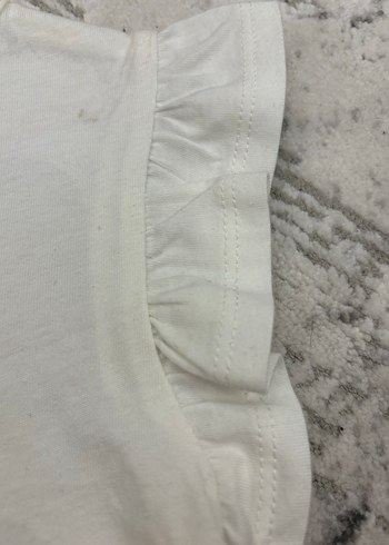 Kız Çocuk Beyaz Fırfırlı Tişört - Görsel 3