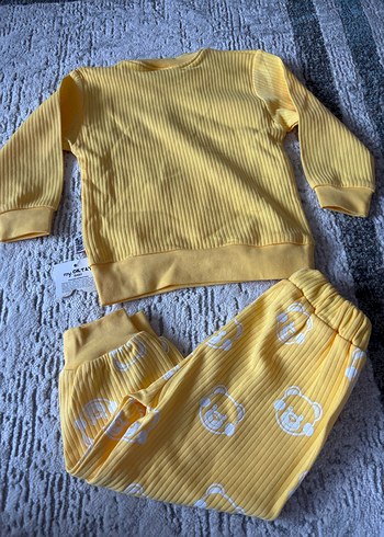 Sarı Uzun Kollu Bebek Takımı - Görsel 4