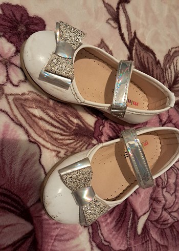 Kız Çocuk Beyaz Bantlı Babet Ayakkabı - Görsel 2