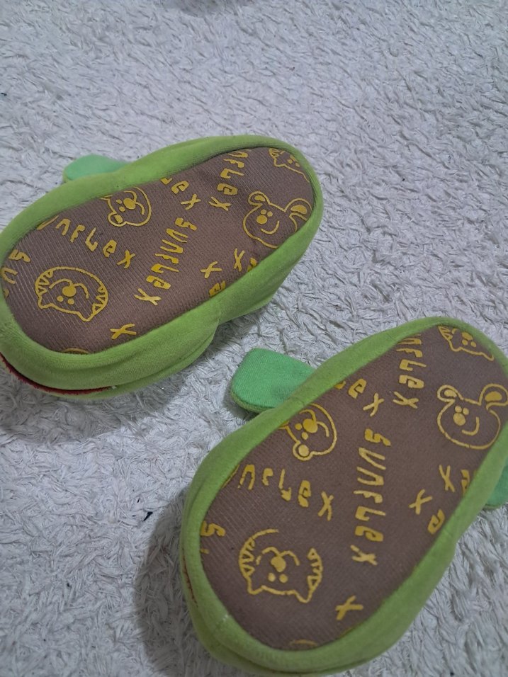 Çocuk Renkli Nakışlı Sıcak Ev pandufu - Görsel 2